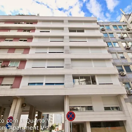 Apartment Akicity Sete Rios Selected