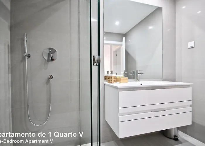 Akicity Sete Rios Selected * Lisboa